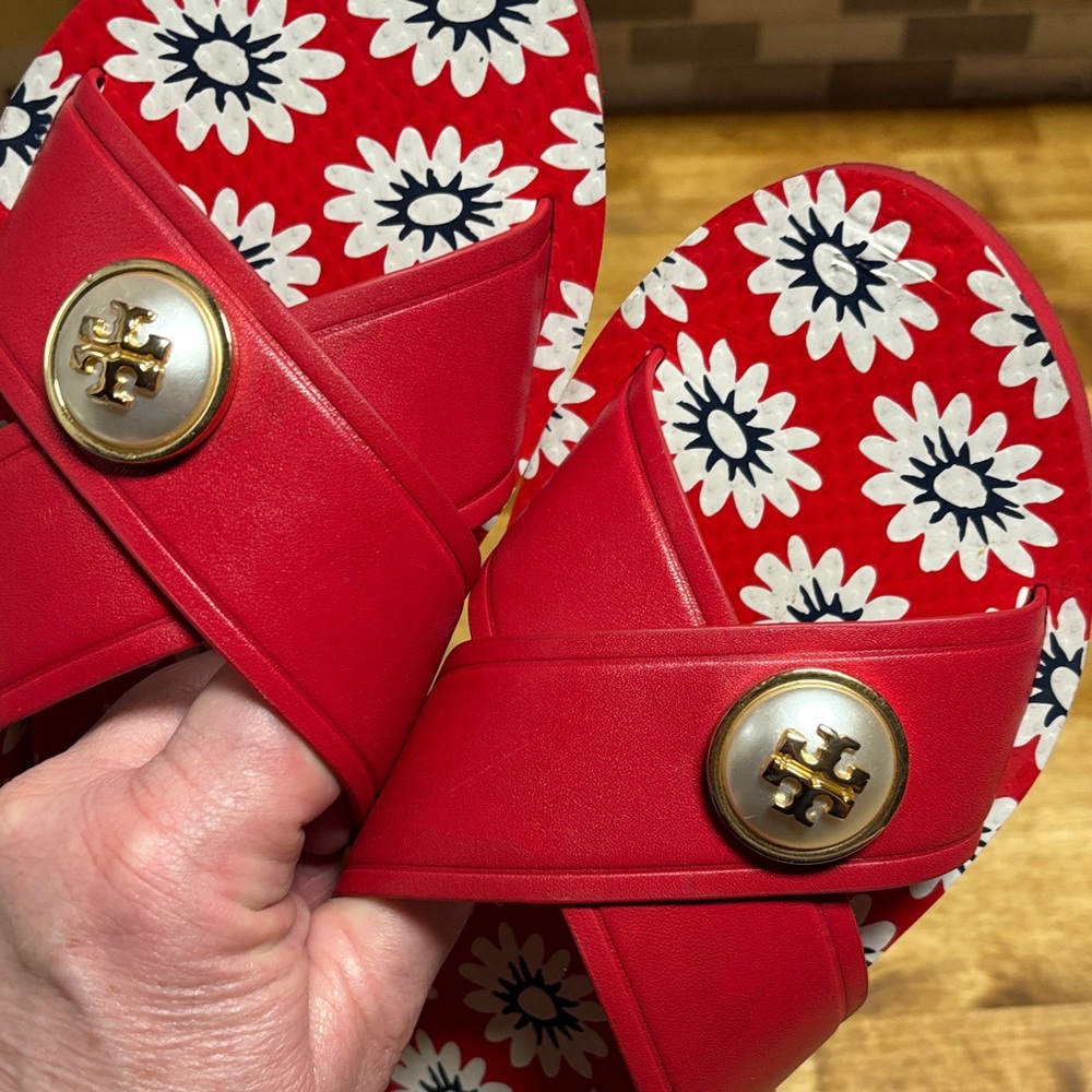 Tory Burch Red Daisy Women's Sandals size 7.5 - Picture 6 of 9